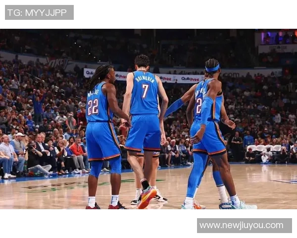 勇士轻松战胜太阳雷霆逆袭快船公牛遭遇76人强势挑战